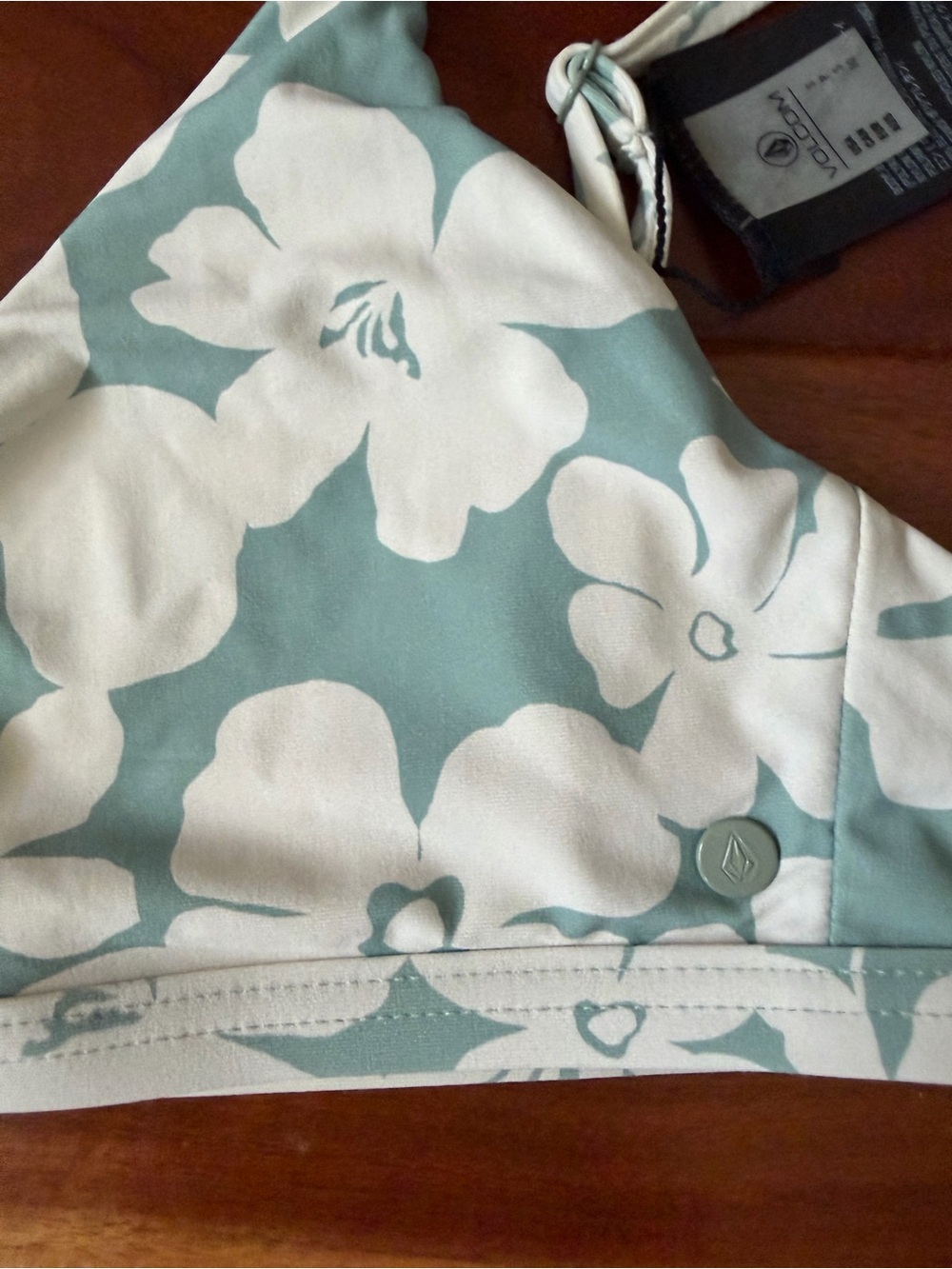 Volcom NEW Bikini Top SMALL